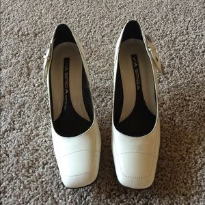 Brand new square toe